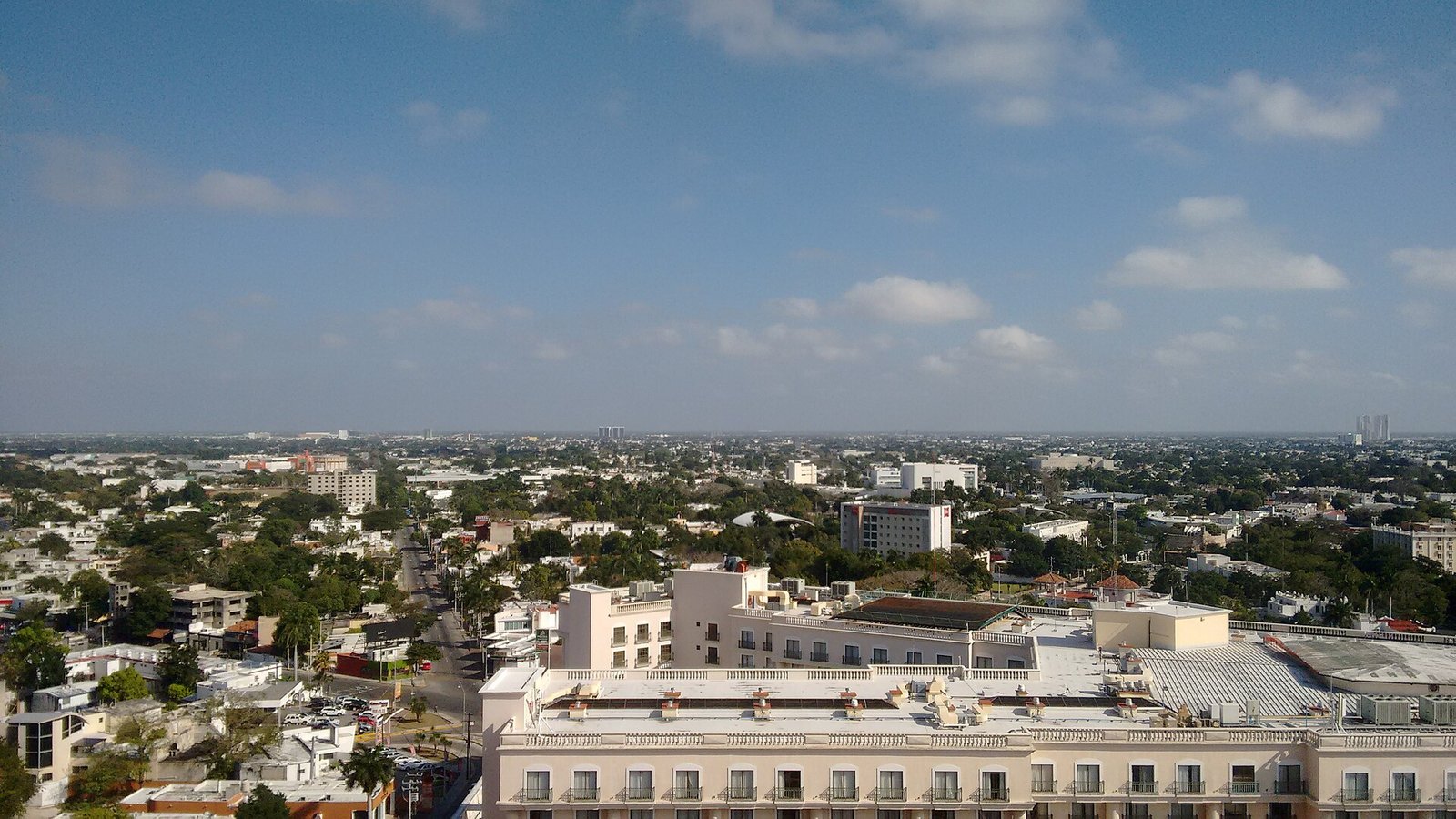 Vista panorámica de Mérida, Yucatán, desde un edificio alto