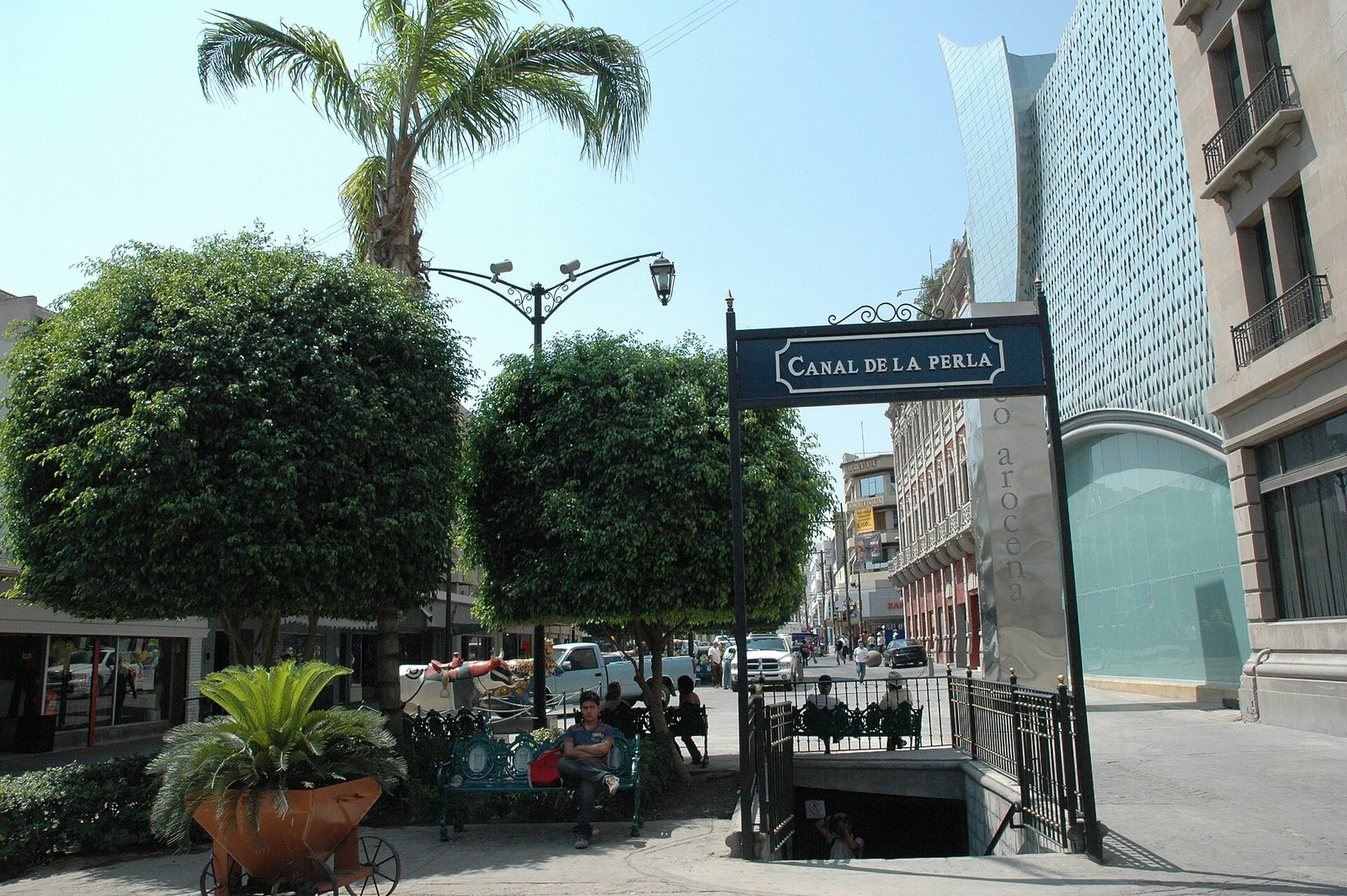 Entrada al Canal de la Perla en el centro de Torreón, Coahuila