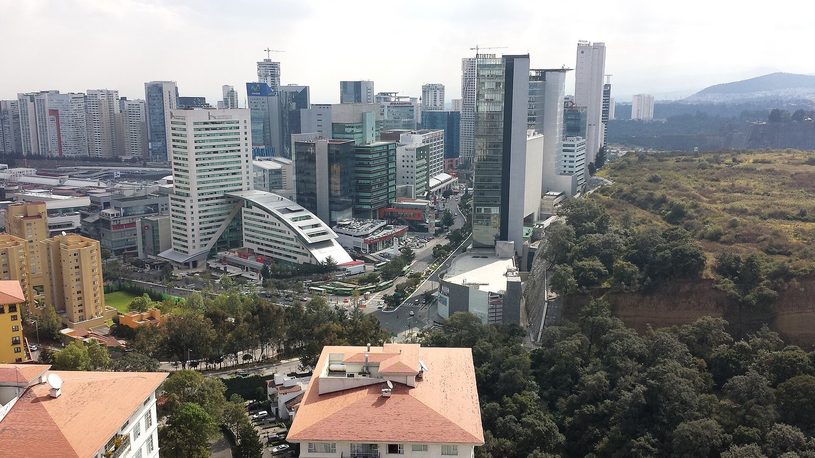 Vista panorámica de los edificios corporativos de Santa Fe, en la Ciudad de México